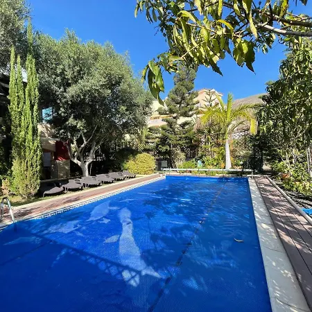 With Private Pool And Beautiful Garden * Los Cristianos (Tenerife)
