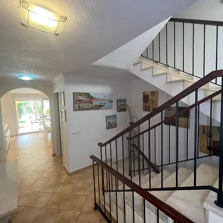 Holiday home With Private Pool And Beautiful Garden Los Cristianos (Tenerife)