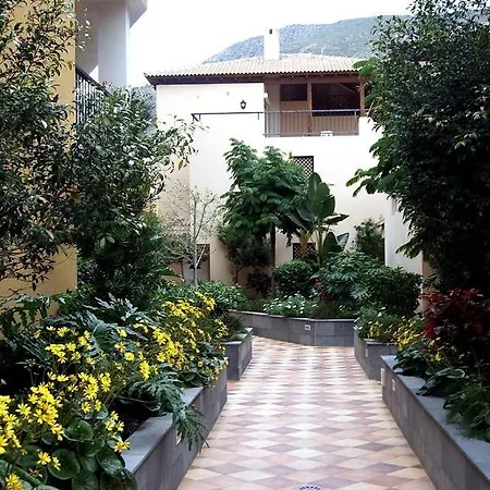 Holiday home With Private Pool And Beautiful Garden Los Cristianos (Tenerife)