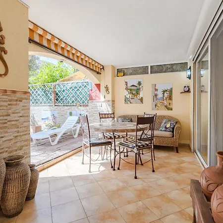 With Private Pool And Beautiful Garden Los Cristianos (Tenerife)