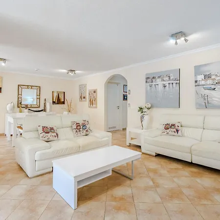 With Private Pool And Beautiful Garden Los Cristianos (Tenerife)