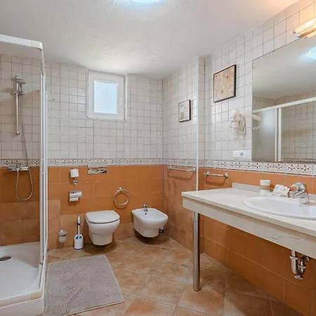 Holiday home With Private Pool And Beautiful Garden Los Cristianos (Tenerife)