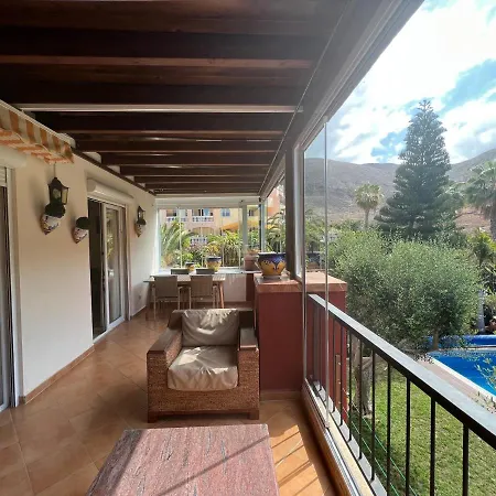 With Private Pool And Beautiful Garden Los Cristianos (Tenerife)
